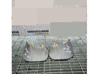 bontott HYUNDAI TUCSON Hátsó Sárvédő Gumi Pár