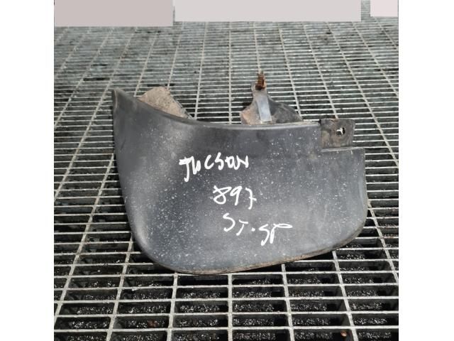 bontott HYUNDAI TUCSON Hátsó Sárvédő Gumi Pár