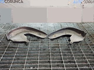 bontott HYUNDAI TUCSON Hátsó Sárvédő Gumi Pár