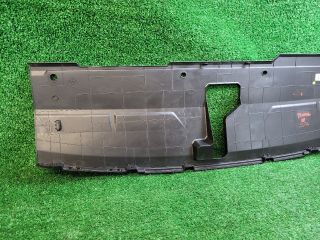 bontott HYUNDAI TUCSON Homlokfal Burkolat