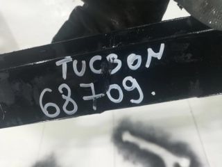 bontott HYUNDAI TUCSON Homlokfal (Üres lemez)