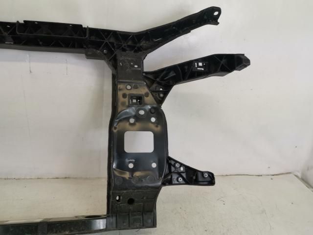 bontott HYUNDAI TUCSON Homlokfal (Üres lemez)