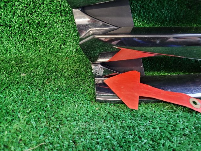 bontott HYUNDAI TUCSON Hűtőrács