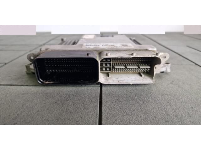 bontott HYUNDAI TUCSON II Motorvezérlő