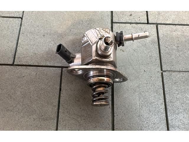 bontott HYUNDAI TUCSON II Adagoló