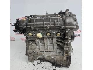 bontott HYUNDAI TUCSON II Motor (Fűzött blokk hengerfejjel)