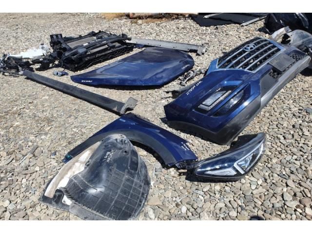 bontott HYUNDAI TUCSON II Motor Tartó Bak Jobb