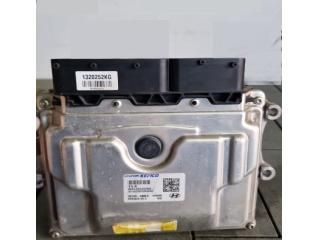 bontott HYUNDAI TUCSON II Motorvezérlő