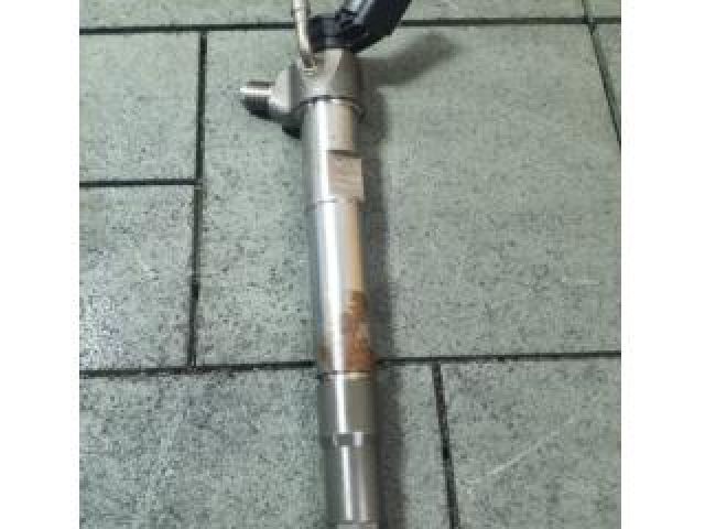 bontott HYUNDAI TUCSON II Porlasztó (1 db)