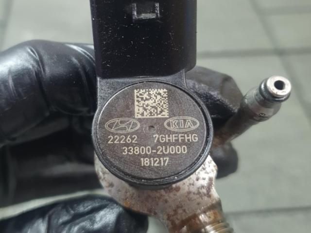 bontott HYUNDAI TUCSON II Porlasztó (1 db)