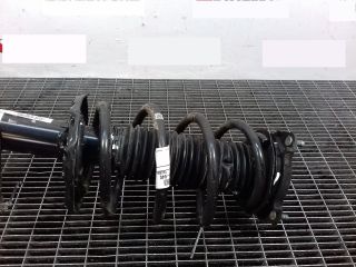 bontott HYUNDAI TUCSON II Első Rugó