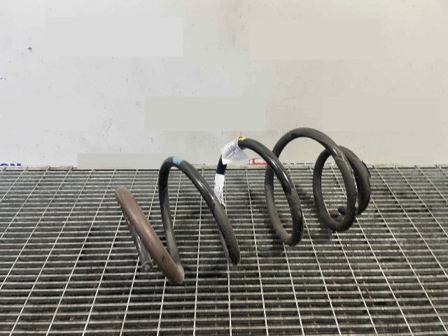 bontott HYUNDAI TUCSON II Első Rugó