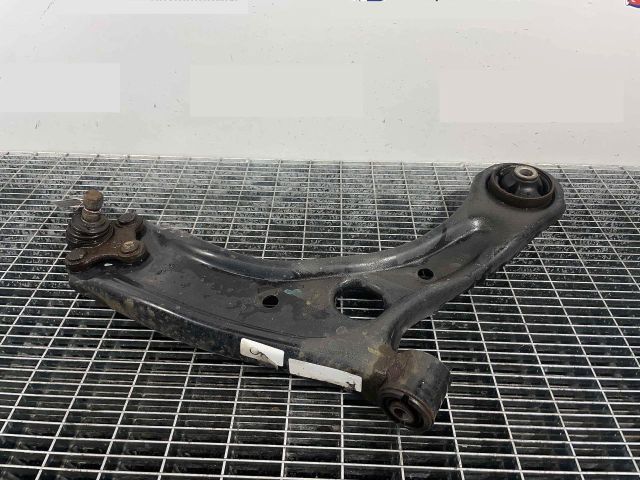 bontott HYUNDAI TUCSON II Jobb első Lengőkar