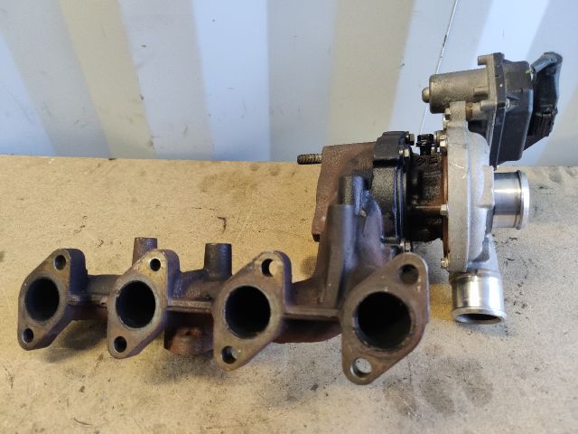 bontott HYUNDAI TUCSON II Turbó