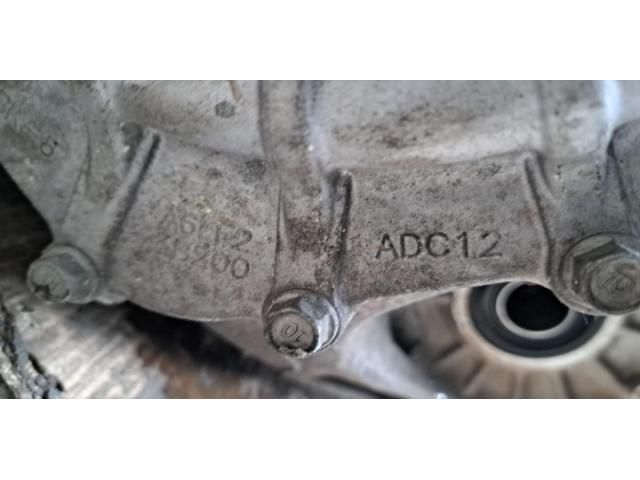 bontott HYUNDAI TUCSON II Automata Váltó