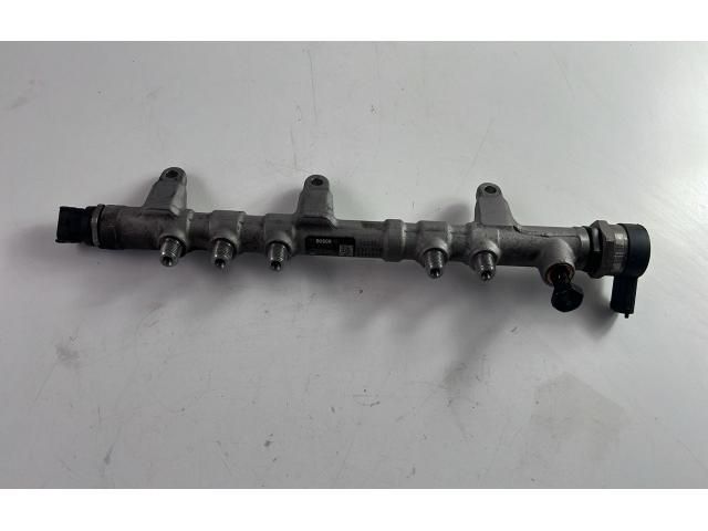 bontott HYUNDAI TUCSON II Közösnyomócső