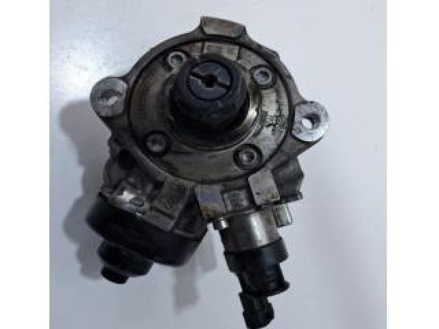 bontott HYUNDAI TUCSON II Adagoló