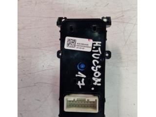 bontott HYUNDAI TUCSON II Ablakemelő Kapcsoló Négyes / Kettes