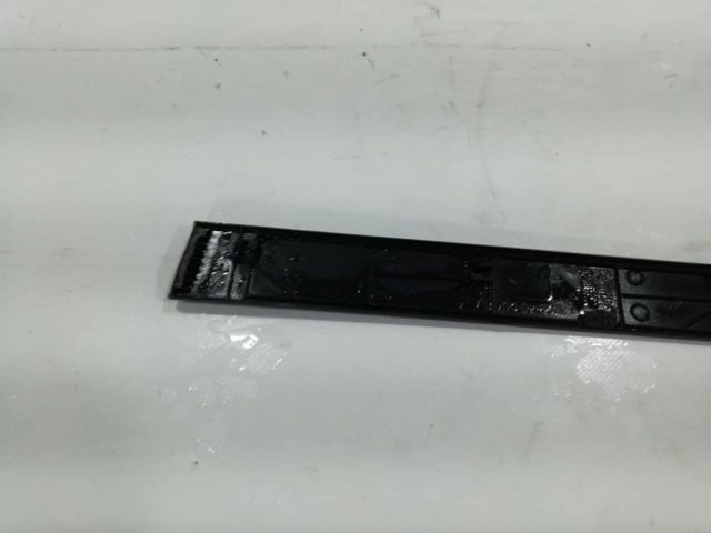 bontott HYUNDAI TUCSON II Bal első Ajtó Díszléc