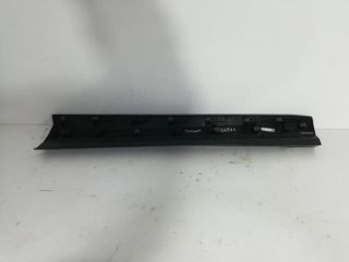 bontott HYUNDAI TUCSON II Bal első Ajtó Díszléc