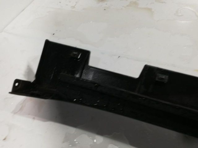 bontott HYUNDAI TUCSON II Bal első Küszöb Díszléc