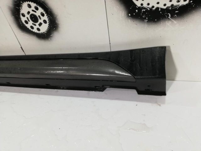 bontott HYUNDAI TUCSON II Bal első Küszöb Díszléc