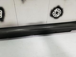 bontott HYUNDAI TUCSON II Bal első Küszöb Díszléc