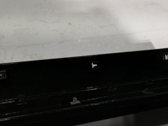 bontott HYUNDAI TUCSON II Bal első Küszöb Díszléc