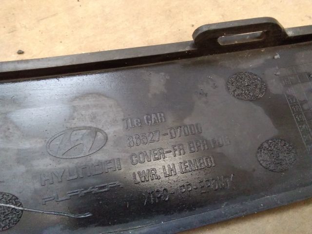 bontott HYUNDAI TUCSON II Bal első Lökhárító Díszléc