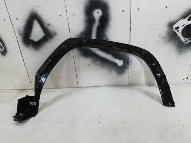 bontott HYUNDAI TUCSON II Bal első Sárvédő Szélesítő