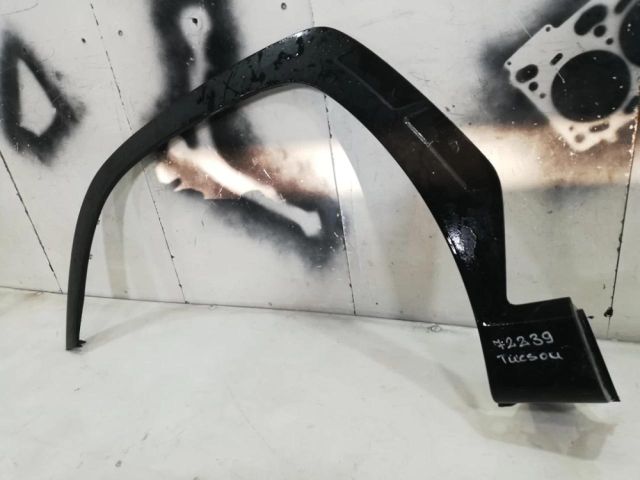 bontott HYUNDAI TUCSON II Bal első Sárvédő Szélesítő