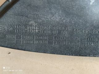 bontott HYUNDAI TUCSON II Bal Fényszóró Bajusz Díszléc