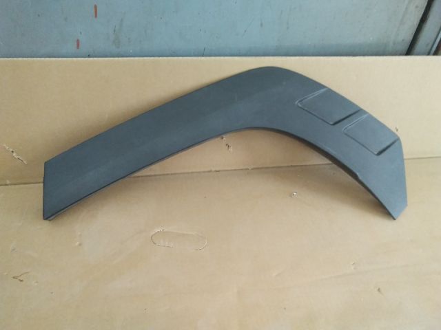 bontott HYUNDAI TUCSON II Bal hátsó Sárvédő Díszléc