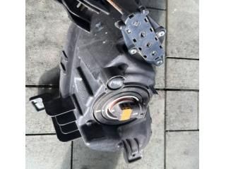 bontott HYUNDAI TUCSON II Bal Ködfényszóró