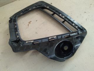 bontott HYUNDAI TUCSON II Bal Ködlámpa Rács