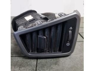 bontott HYUNDAI TUCSON II Bal Szellőző