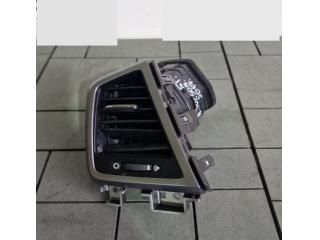 bontott HYUNDAI TUCSON II Bal Szellőző