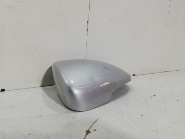 bontott HYUNDAI TUCSON II Bal Visszapillantó Tükör Burkolat