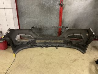 bontott HYUNDAI TUCSON II Első Lökhárító (Részeivel)