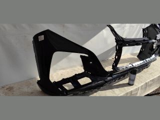 bontott HYUNDAI TUCSON II Első Lökhárító (Üresen)