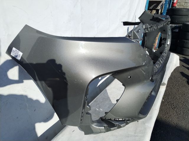 bontott HYUNDAI TUCSON II Első Lökhárító (Üresen)