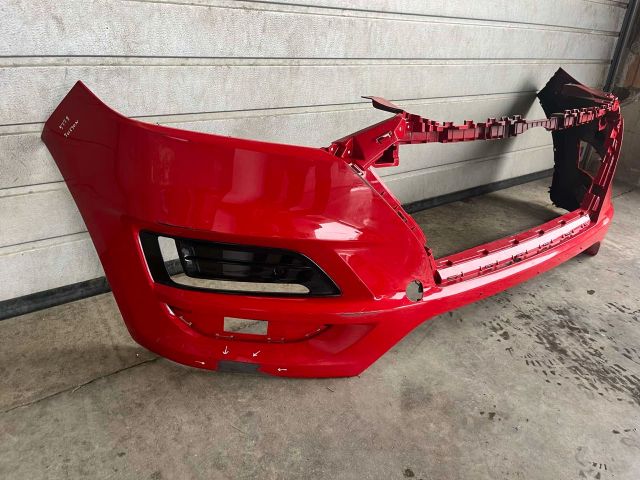 bontott HYUNDAI TUCSON II Első Lökhárító (Üresen)