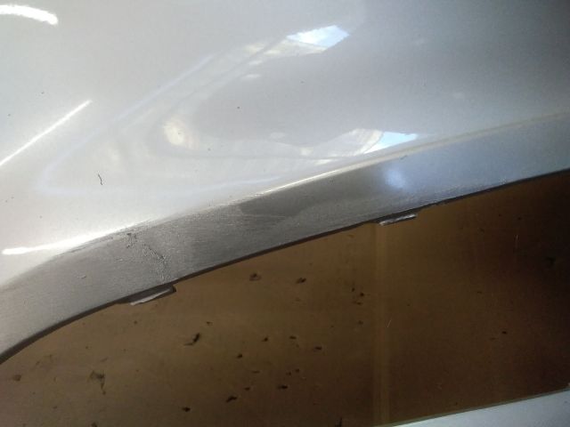 bontott HYUNDAI TUCSON II Első Lökhárító (Üresen)