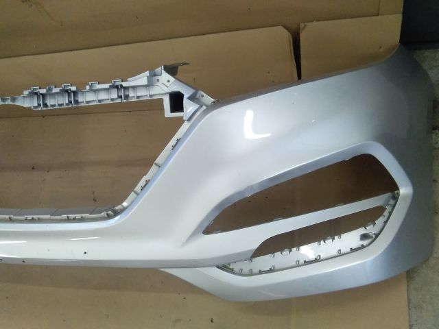 bontott HYUNDAI TUCSON II Első Lökhárító (Üresen)