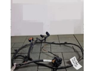 bontott HYUNDAI TUCSON II Első Tolatóradar Kábelköteg