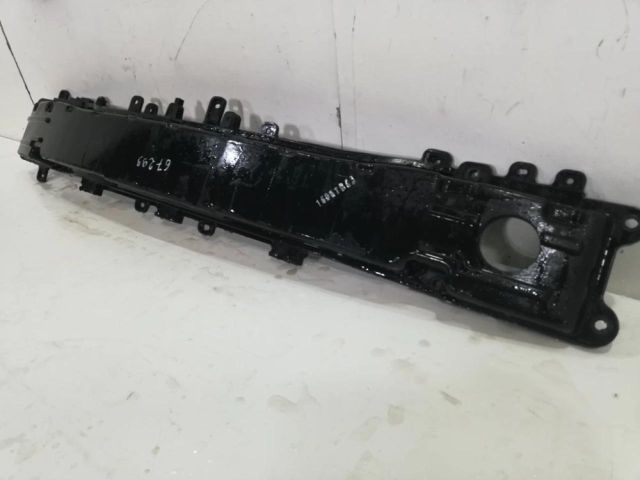 bontott HYUNDAI TUCSON II Hátsó Lökhárító Merevítő (Fém)