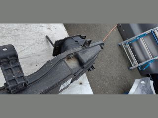 bontott HYUNDAI TUCSON II Hátsó Lökhárító Merevítő (Fém)