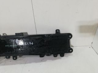 bontott HYUNDAI TUCSON II Hátsó Lökhárító Merevítő (Fém)