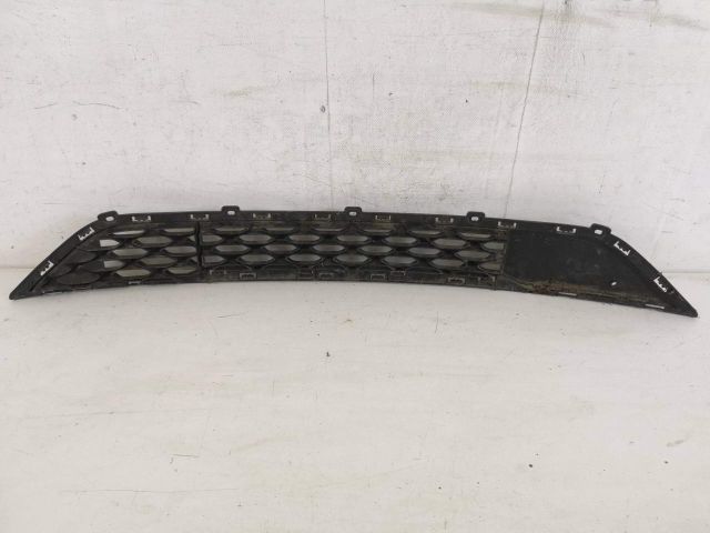 bontott HYUNDAI TUCSON II Hűtőrács