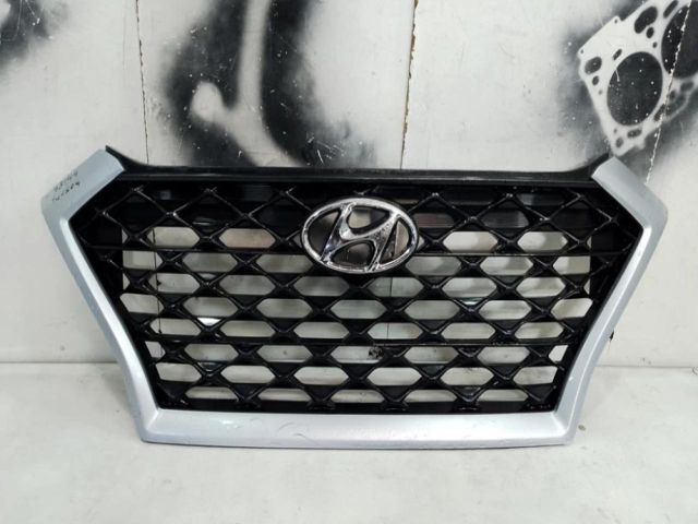 bontott HYUNDAI TUCSON II Hűtőrács